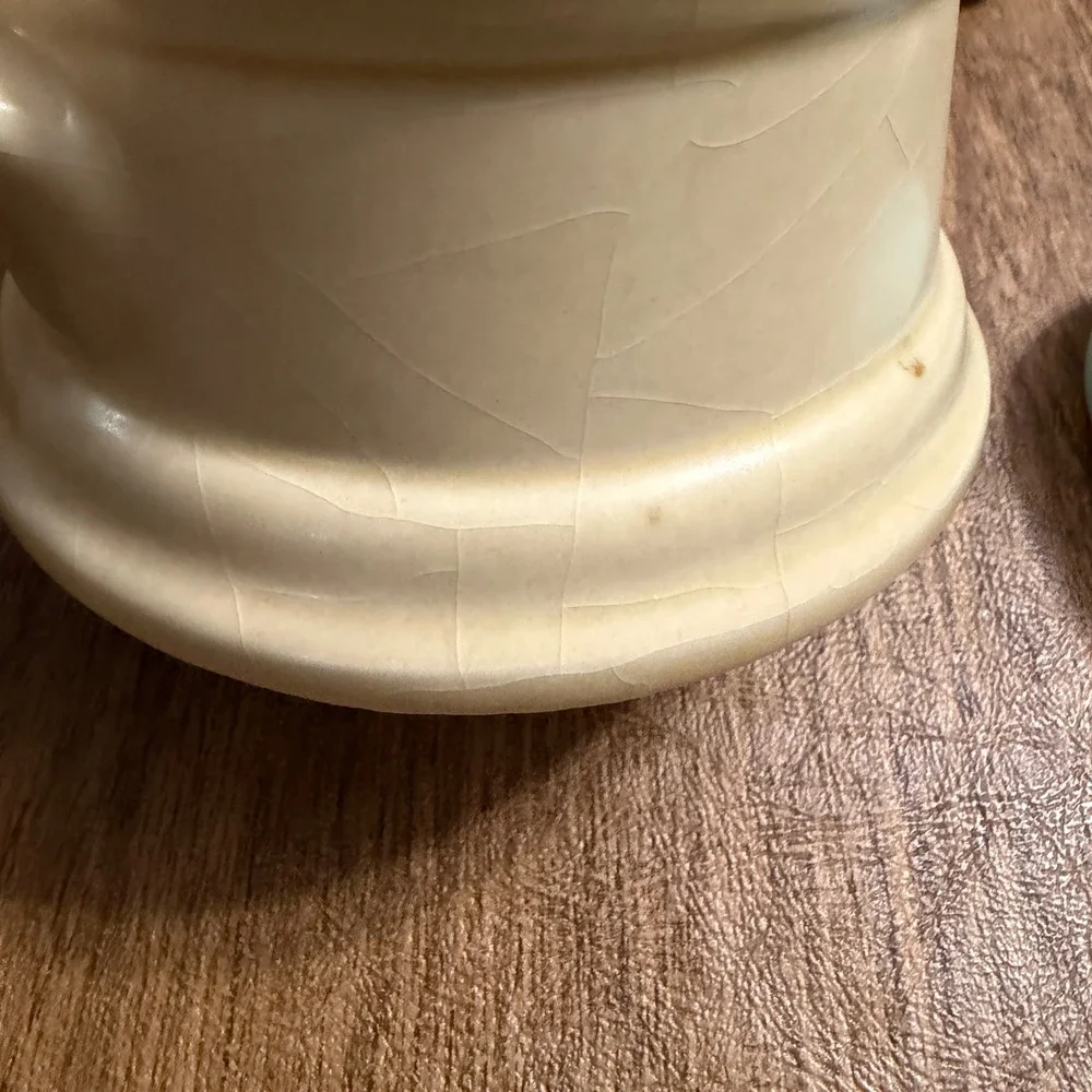 Pfaltzgraff Village Round Gravy Boat Ceramic 8-434 Vintage Kitchenware Stoneware